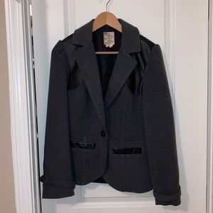 Women’s blazer style coat